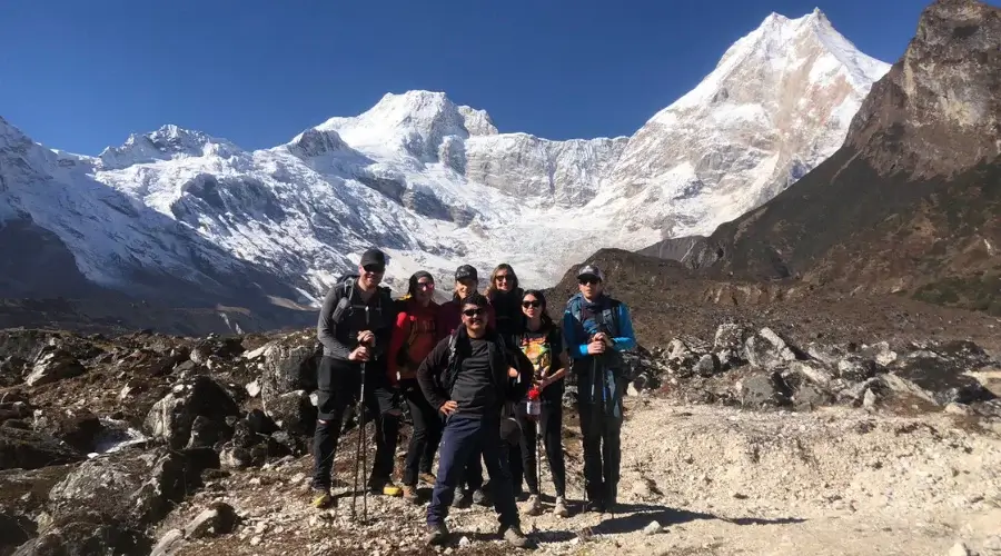 Himalayan Masters team at Pyugyen Gompa