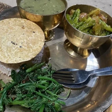 Local-Dal-Bhat-in-Sikles