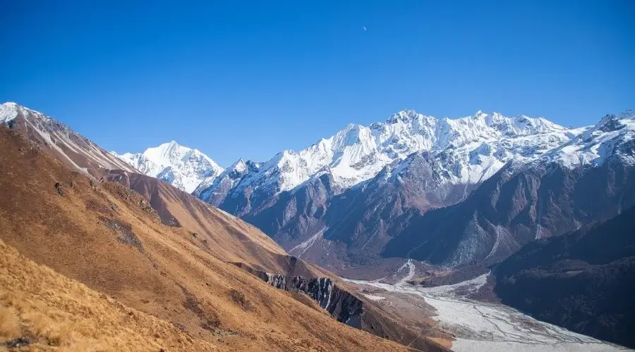 Majestic Mountain range seen from Langtang