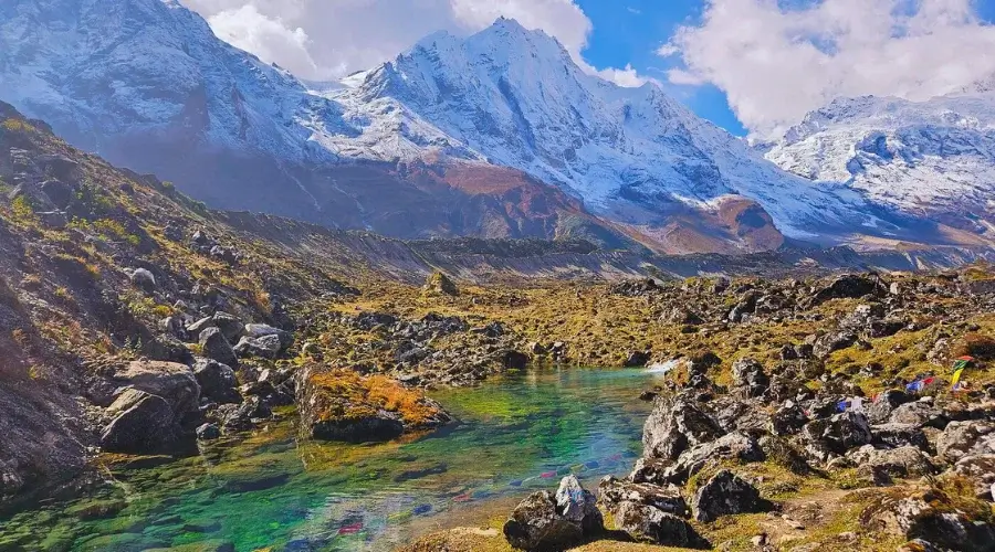 Manaslu Tsum Valley Trek - 20 Days