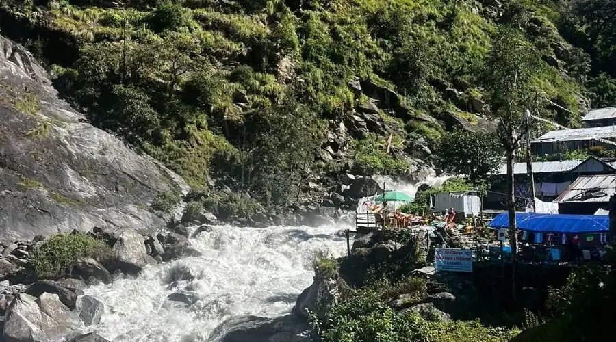 River making its way down from teahouses