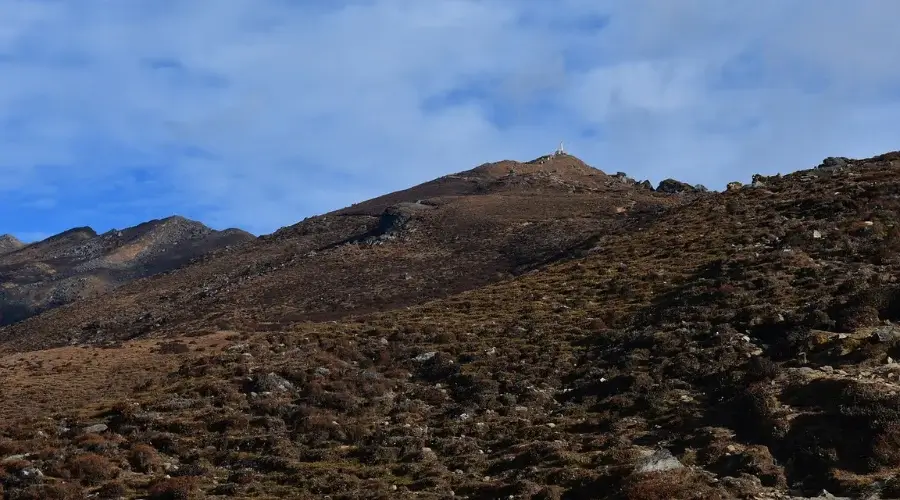 Rocky terrain path on the trek