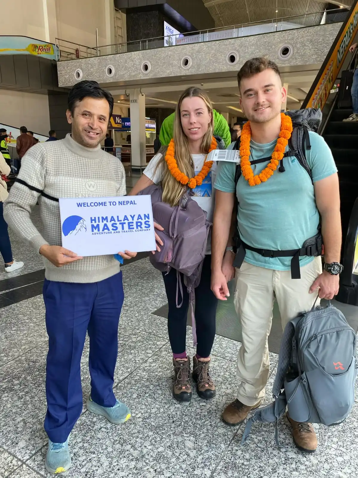 Himalayan-Masters-guide-Raj-welcomes-guests