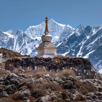 View-of-Gangchenpo-6378-meters-on-the-way-to-Kyanjin-Gompa