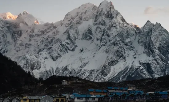 Trekking in Nepal in October, weather, and best places 