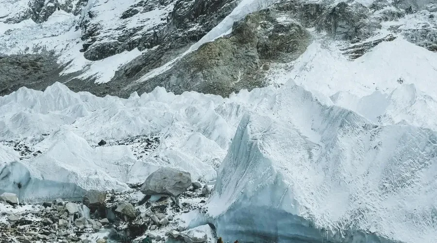 Khumbu Icefall Everest