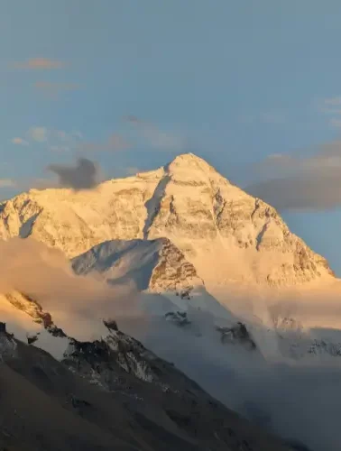 25 Mind-Blowing Fun Facts About Mount Everest