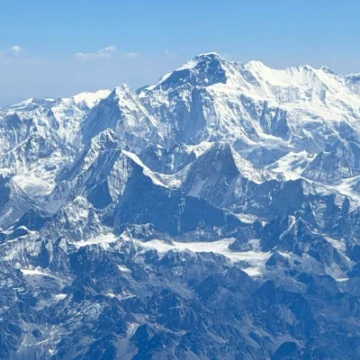 Is Mount Everest a Volcano? Unveiling the Facts