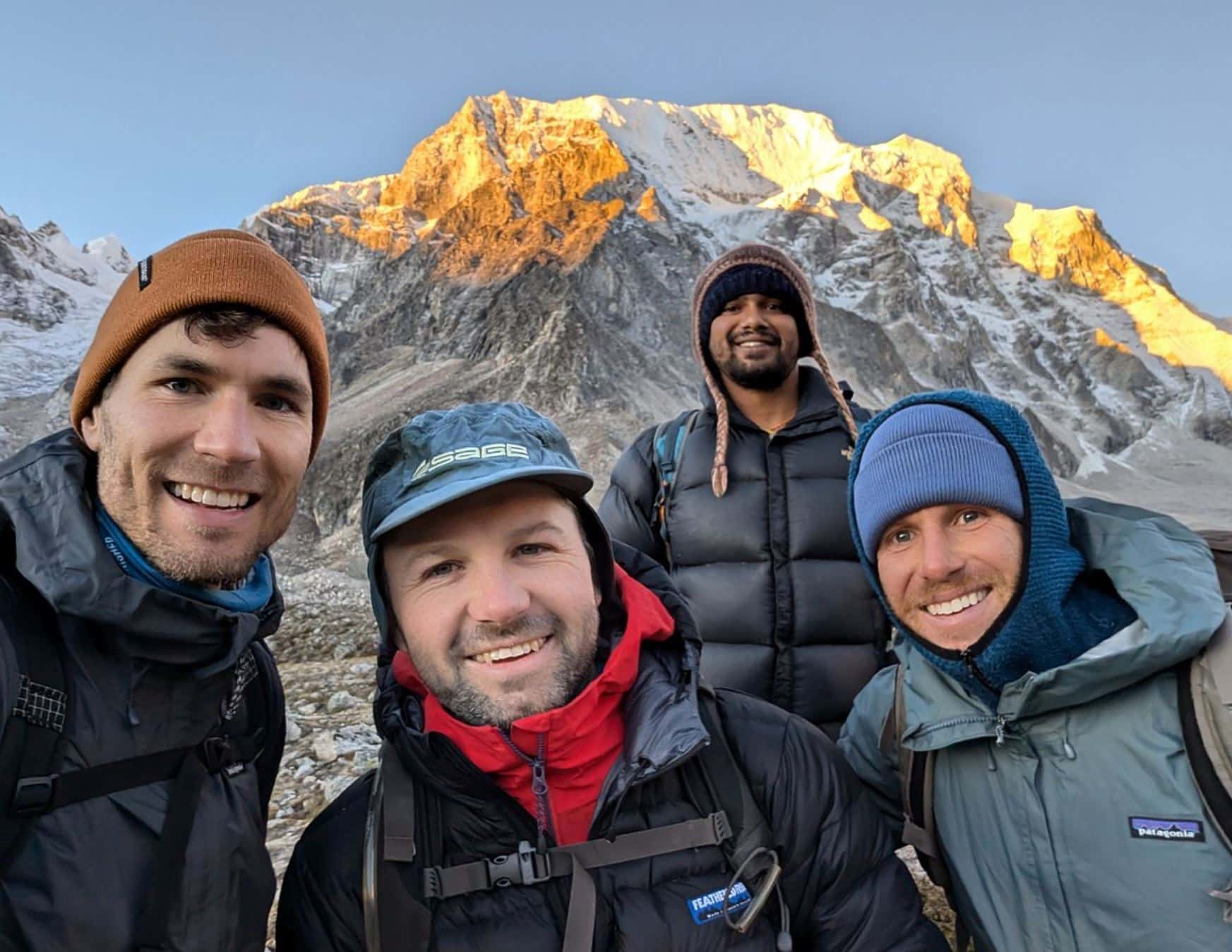 Peter-S-and-his-team-finished-the-13-day-trek-around-Manaslu-with-guide-Rishi