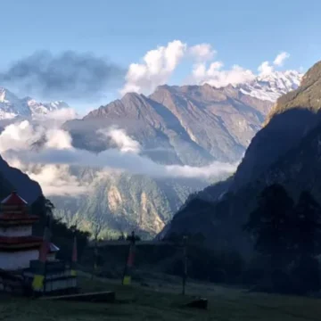 Majestic mountainous views seen from Manaslu Trek