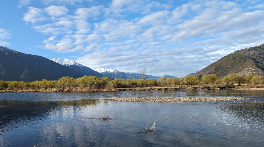 Nyingchi lake of Tibet