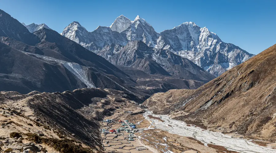 A view seen from Pheriche