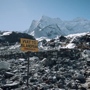 Way to Island Peak Signboard