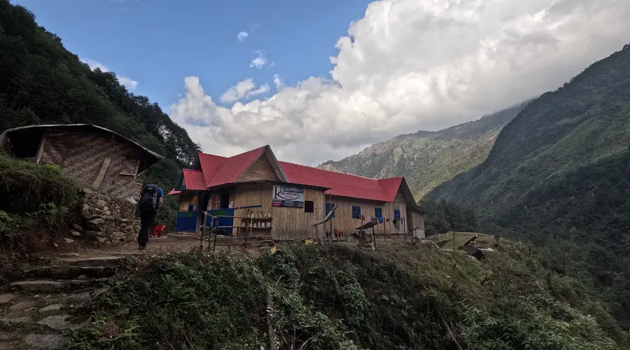 A trekker heading towards one of the teahouses in the Kanchenjunga region