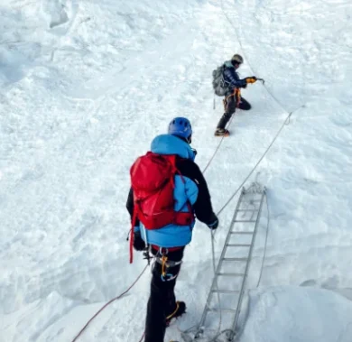 Everest Icefall Doctors: Who They Are & What They Do