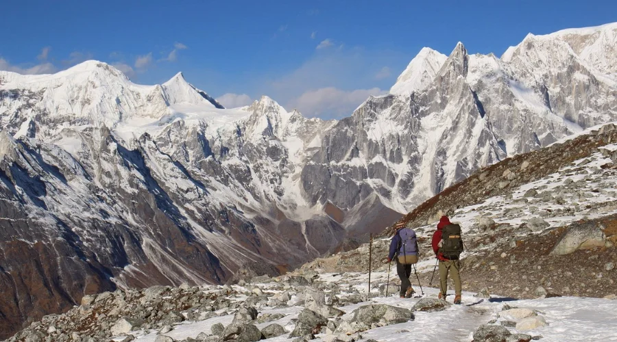 A Foreign Trekker and Guide, This Can Be Moment You can Learn Nepali Language Few Words