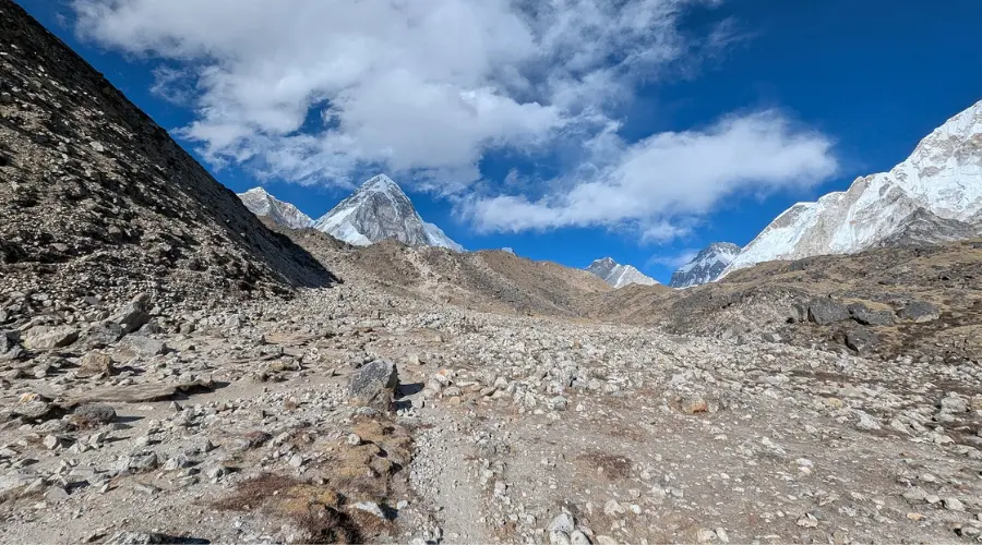 How Challenging is the Everest Three Passes Trek?
