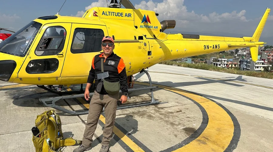 Helicopters for EBC Tour in Nepal