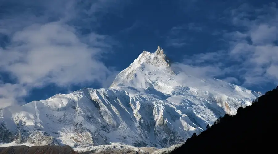 Where is Mount Manaslu Located?
